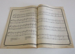 Christmas Songbooks – Sheet Music – 32 Pages – 25 Carols – Woman&rsquo;s Day – 1972