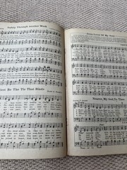 The Golden Book of Favorite Songs Revised & Enlarged (1923 Book – 128 Pages)