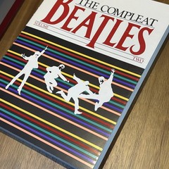 The Compleat Beatles Vol 1 &2 w/ case sheet music pictures 1981 1st Printing
