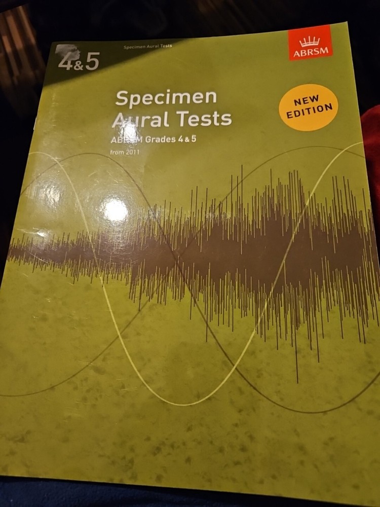 Specimen Aural Tests, Grades 4 & 5: new edition, by DIVERS AUTEURS Paperback ___