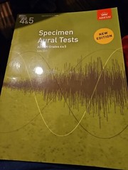 Specimen Aural Tests, Grades 4 & 5: new edition, by DIVERS AUTEURS Paperback ___