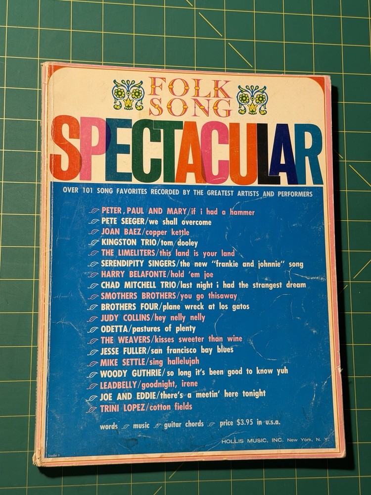 Folk Song Spectacular: Over 101 Song Favorites… Hollis Music – Paperback