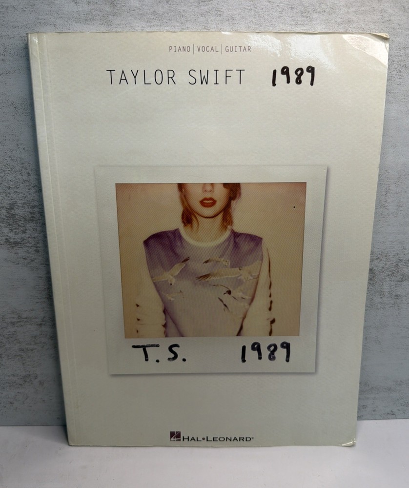 Taylor Swift 1989 Sheet Music Piano Vocal Guitar Songbook Hal Leonard PB