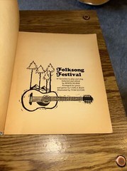 Folksong Festival 47 Favorites to Play, Irwin Silber 1967 TJ 932 Scholastic