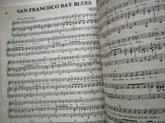 Popular Folk Songs Piano/Vocal/Chords 1976 PB Songbook 113 Songs RARE
