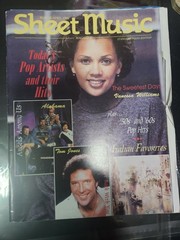 Sheet Music Magazine – 5 Issues 1995 – Piano/Guitar – Very Good Condition