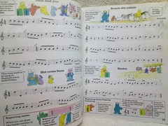 The Usborne Book of Easy Recorder Tunes