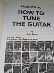 Progressive 2 Bks – Electric Guitar Peter Gelling + How To Tune Brett Duncan