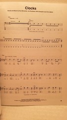 Bass Guitar Book Hal Leonard 14 Songs 95 Pages And Bass Guitar Dial (BS)