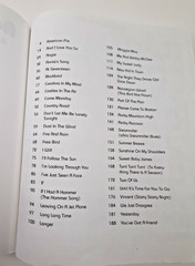 Acoustic Classics Piano Vocal Guitar Sheet Music Book Chords Lyrics 42 Songs
