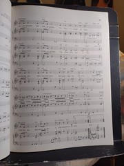Jerome Kern Songbook Best Of Piano Guitar Voice Gold Cover 144 Pages Excellent