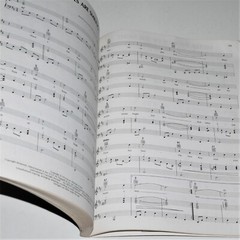 SONGS IN 3/4 TIME ~ 66 SONGS! (Piano/Vocal/Guitar Songbook) EASY LISTENING POP