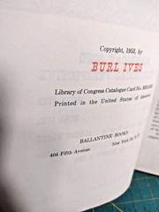 SIGNED Burl Ives Songbook 115 Songs in Historical Perspective 1953 Ballantine