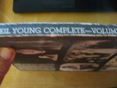 NEIL YOUNG VOL 1 ( 1966 – 1969 ) COMPLETE SONGBOOK SHEET MUSIC 191 PGS LOW PRICE