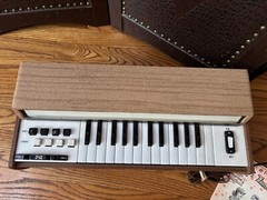 Happi Time Chord Organ Italy -Needs Sevicing