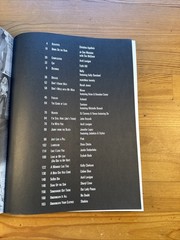 Hal Leonard Chart Hits of &rsquo;02-&rsquo;03 Piano Vocal Guitar Songbook