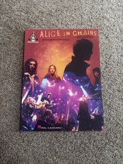Hal Leonard Alice In Chains Acoustic Unplugged Guitar Tab Songbook Paperback