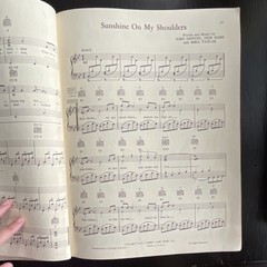The John Denver Songbook 1971 (Piano, Vocal, Guitar) – Cherry Lane Music Co.