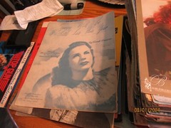 Huge lot of vintage sheet/piano/guitar music 1920&rsquo;s to 1990&rsquo;s Read Description