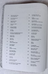 Ultimate TV Themes Sheet Music Book Hal Leonard 93 Songs Piano Vocal Guitar Pvg