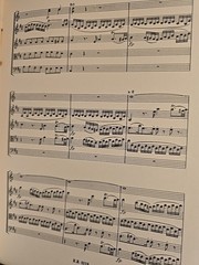 Mozart: Divertimento No 17 K V 334 #72 Ed Eslenburg D major Pocket Score SY146