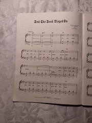 Old Fashion Sing Along Songbook Piano/ Vocal/ Organ/ Chord Arrangements 12 Songs
