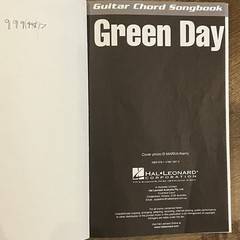 GREEN DAY Guitar Chord Songbook Lyrics & Chord Diagrams 34 Punk Songs Book