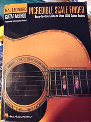 Hal Leonard: Incredible Scale Finder A Guide to Over 1,300 Guitar Scales