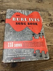 Burl Ives Songbook 115 American Songs in Historical Perspective 1953 Ballantine