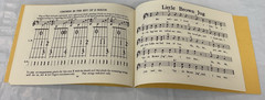 Vintage  » Easy Lessons In Guitar Playing » Book copyright 1940 7 1/4&Prime; x 5&Prime;