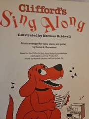 Vintage 1987 Clifford&rsquo;s Sing Along Music Paperback Book