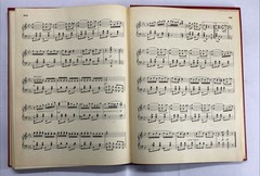 The Scribner Music Library Piano Volume 6 Hardcover ~ Opera & Sacred Music