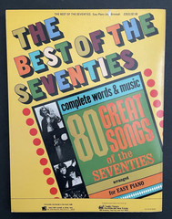 Easy Piano The Best of the Seventies Complete Words & Music 80 Great Songs