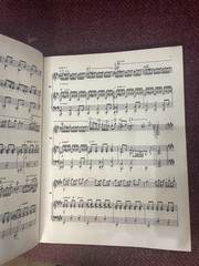 CHRISTOPHER PARKENING « SACRED MUSIC FOR THE GUITAR – 2 » GUITAR BOOK — 32 PAGES
