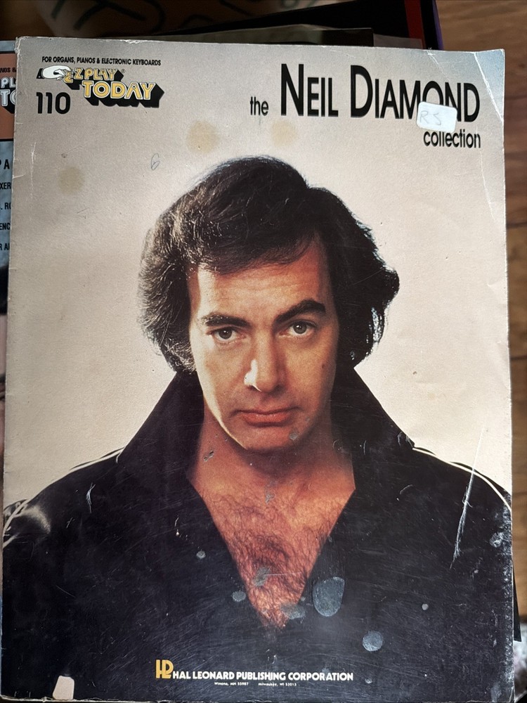 The Neil Diamond Collection Sheet Music E-Z Play Today Book USED 000101566