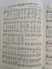 Lillenas Pub. The Golden Hymnbook 1975 Hymn Songbook