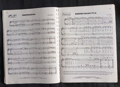 Hansen&rsquo;s 72 Giants Music of Todays Greatest Hits for Piano, Vocal, Organ, Guitar