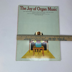 The Joy of Organ Music (1967) – Nelson Varon – Yorktown Music Press – 80 Pages
