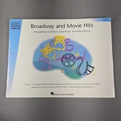 Broadway and Movie Hits Level 1 by Kern Klose Rejino 2005 Paperback Songbook