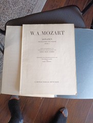 Mozart Sonatas for Piano and Violin Volume I Sheet Music. G. Henle Verlag