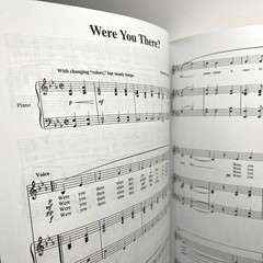 12 Sacred Songs Book and CD Low Voice With Piano Accompaniments