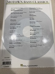 Hal Leonard Motown Bass Guitar Classics Book Ain’t No Mountain Baby Love My Girl