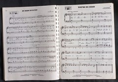 Hansen&rsquo;s 72 Giants Music of Todays Greatest Hits for Piano, Vocal, Organ, Guitar
