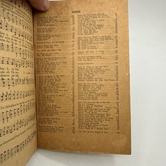 Vintage 1952 “Silver Chords” Triangle Music Company Hymnal Song Book Shape Notes