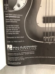 Bass For Beginners: The Complete Guide Songbook with Instructional CD