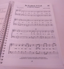Songs For Praise And Worship Singers Edition Wire Bound Song Book. (BKBR)