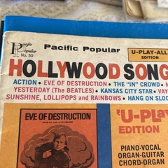 Hollywood Song Book No 1 – 1960&rsquo;s Piano Vocal Organ Guitar Lyrics