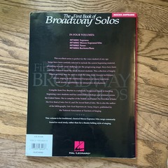 Hal Leonard The First Book of Broadway Solos Mezzo-Soprano Voice HL00740082