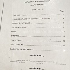 Saxophone 1945 Radio Favorites Songbook Piano Vintage Music