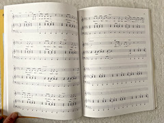 15 Low Voice Favorites Songbook w/CD Piano-Guitar-Vocal Vintage Collectible 2005